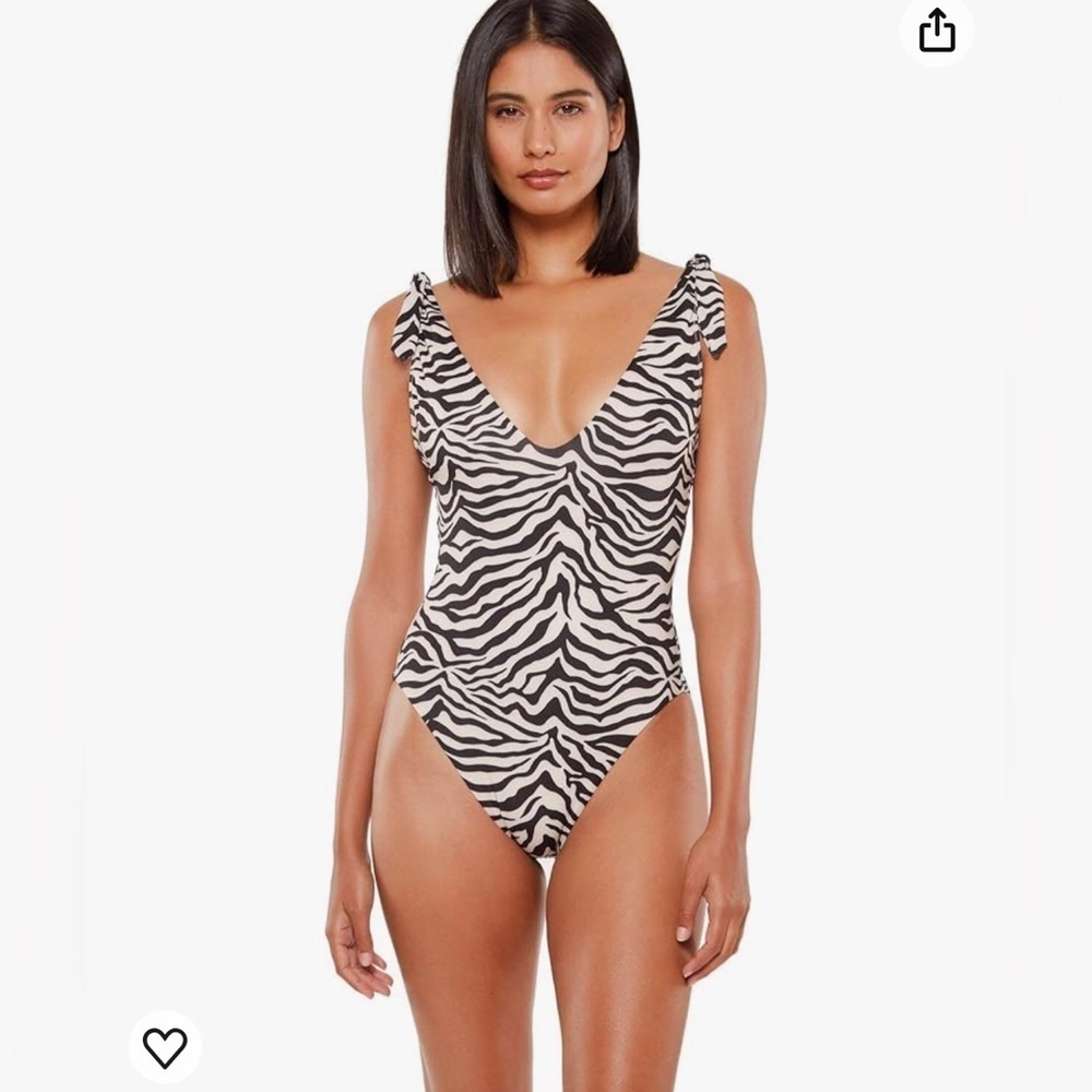 SANCTUARY SWIM Modern Kitty High Leg Scoop Neck One-Piece Swimsuit Large